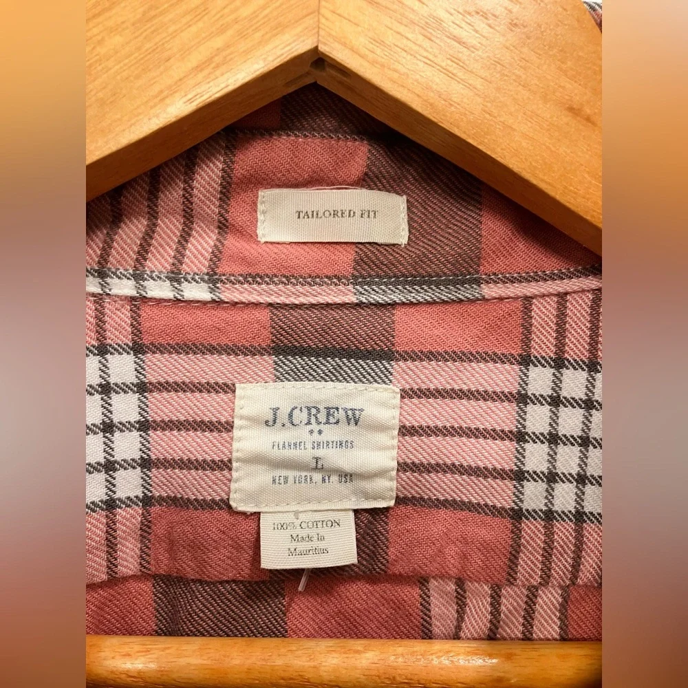 J Crew Tailored Fit Plaid Flannel Shirt - Men’s Large | Pink/Coral